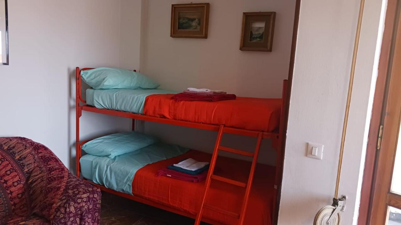 Lake Maggiore 2 Minutes Apartment Dormelletto Eksteriør bilde